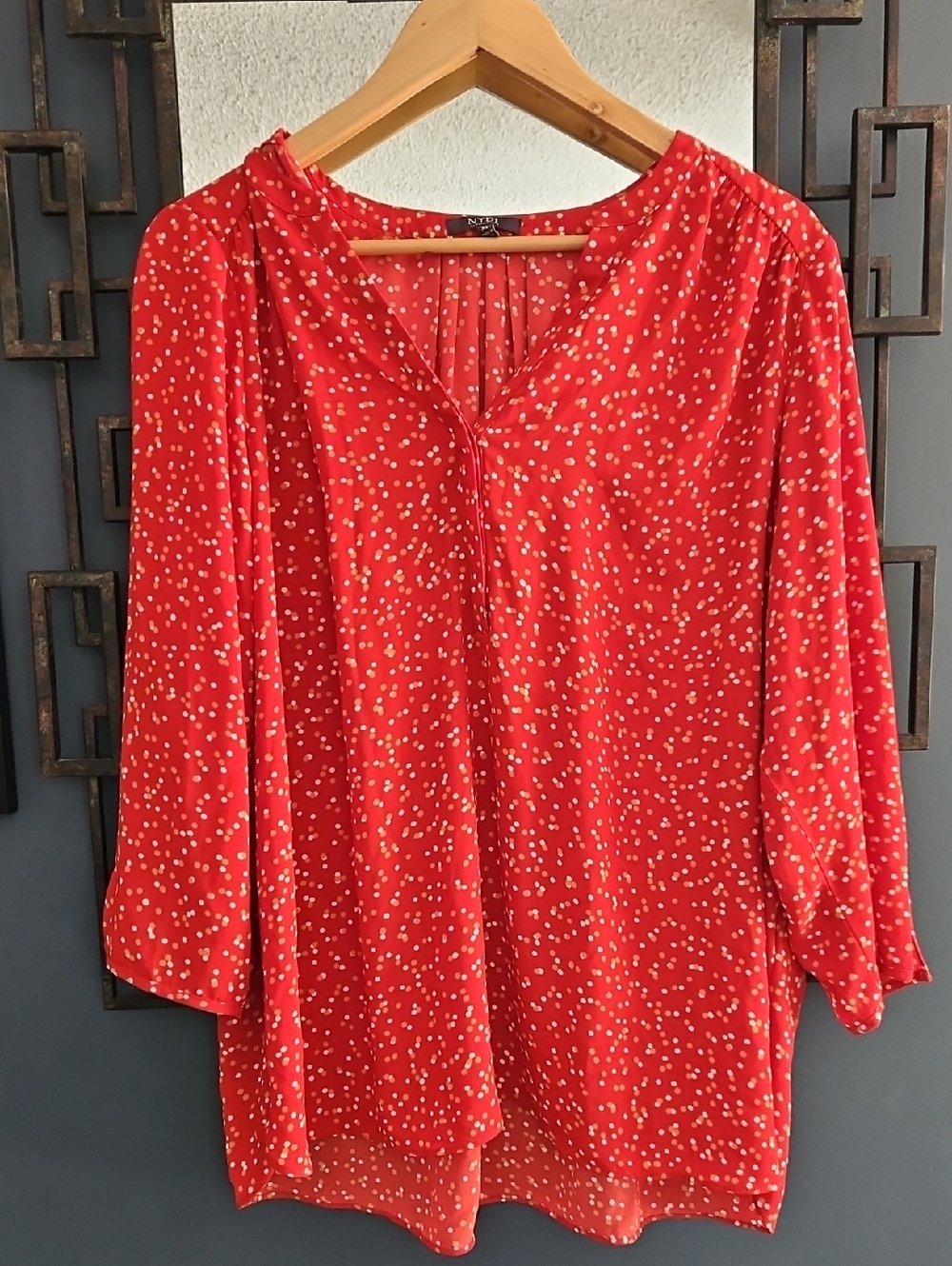 NYDJ Size XL Red Polka Dot Lightweight Flowy Blouse NBW